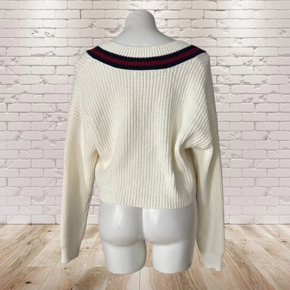 Fashion NOVA Varsity Blues Sweater Medium - Picture 4 of 7